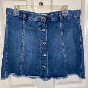 Forever 21 Denim Button Skirt